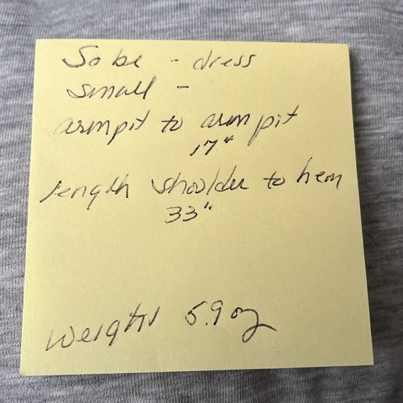 Gray Short Sleeve Dress - Picture 5 of 5